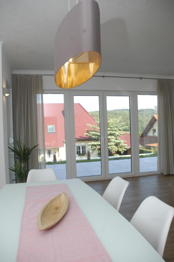 Ferienhaus Blick Zum Rennsteig Etterwinden エクステリア 写真